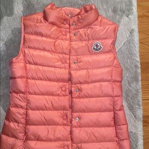 Moncler Girls Light Down Vest Size 10 New No Tags